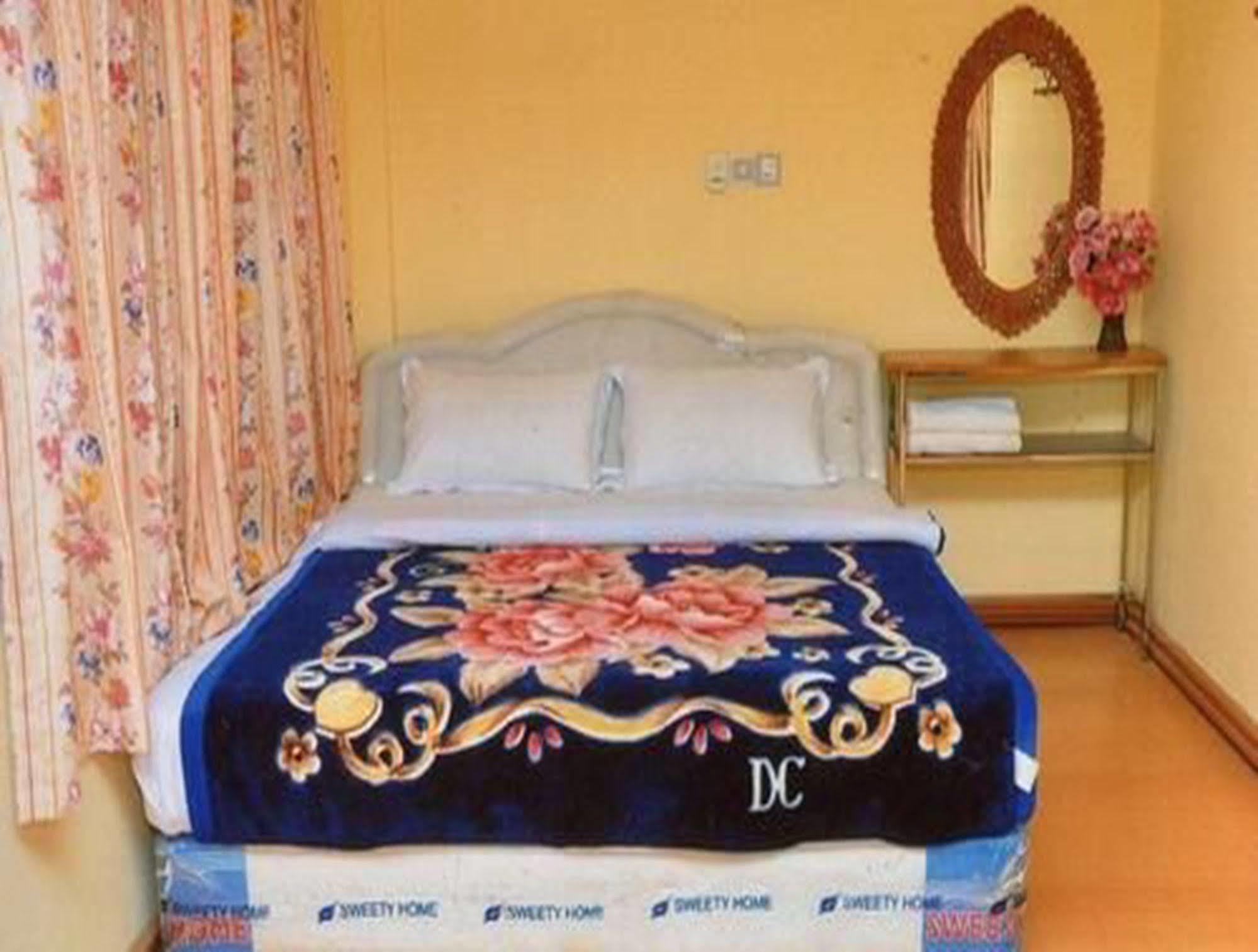 Royal Flower Guest House Pyin Oo Lwin Exterior photo